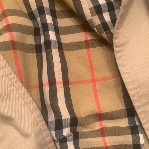 Burberry Overcoat - Picture 4 of 12